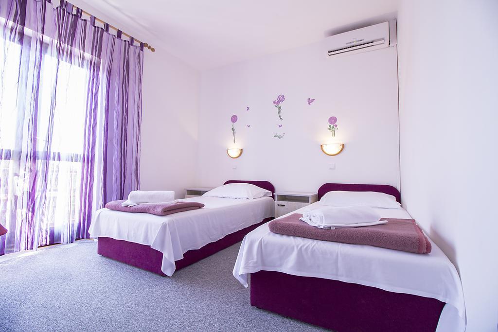 Pansion Maria Bed and Breakfast Ζαντάρ Εξωτερικό φωτογραφία