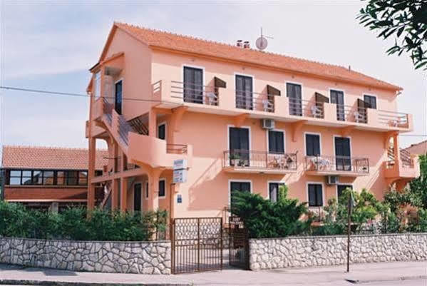 Pansion Maria Bed and Breakfast Ζαντάρ Εξωτερικό φωτογραφία