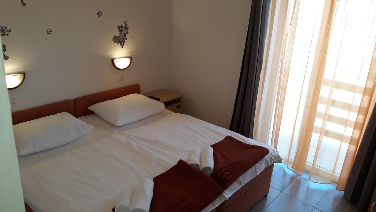 Pansion Maria Bed and Breakfast Ζαντάρ Εξωτερικό φωτογραφία